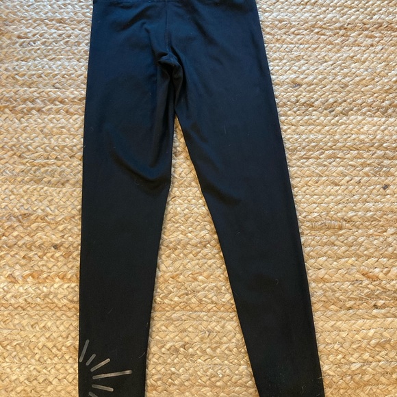 OFFLINE by American Eagle High Waisted leggings XS Short - Picture 3 of 4